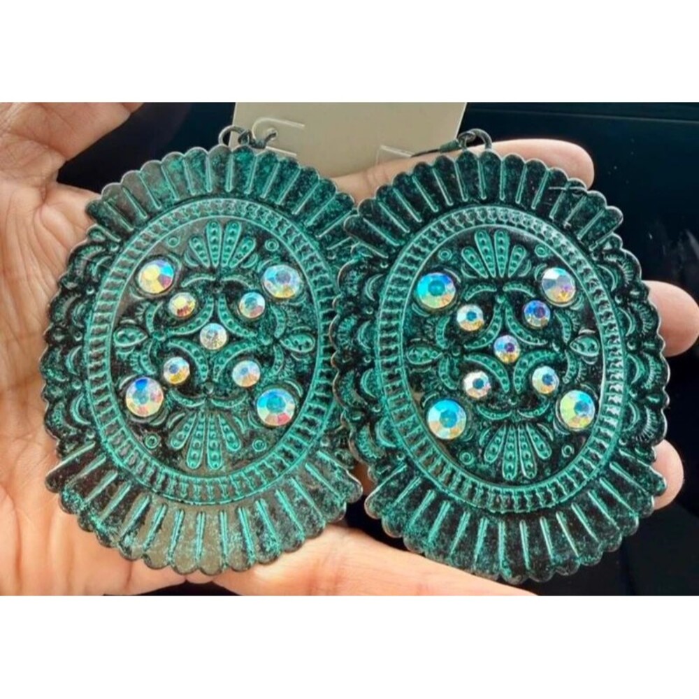E40. Oval Medallion Drop Earrings